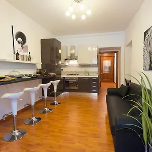 Vatican Art Place Bed & Breakfast
